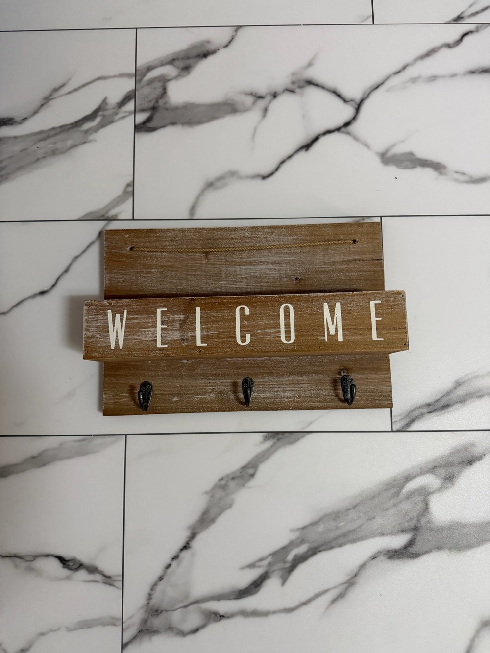 Brown Wooden Welcome Wall Hook Rack with White Lettering